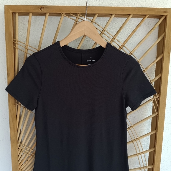 Everlane The Form T-Shirt Dress Black / Size XS - Picture 3 of 12